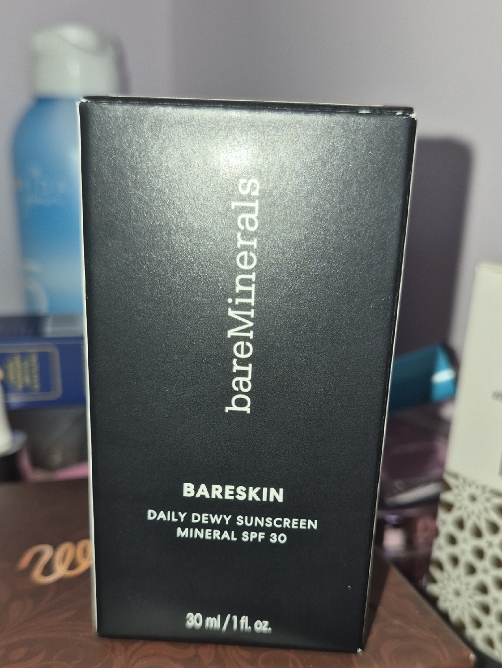 bareMinerals BARESKIN Daily Dewy Sunscreen
